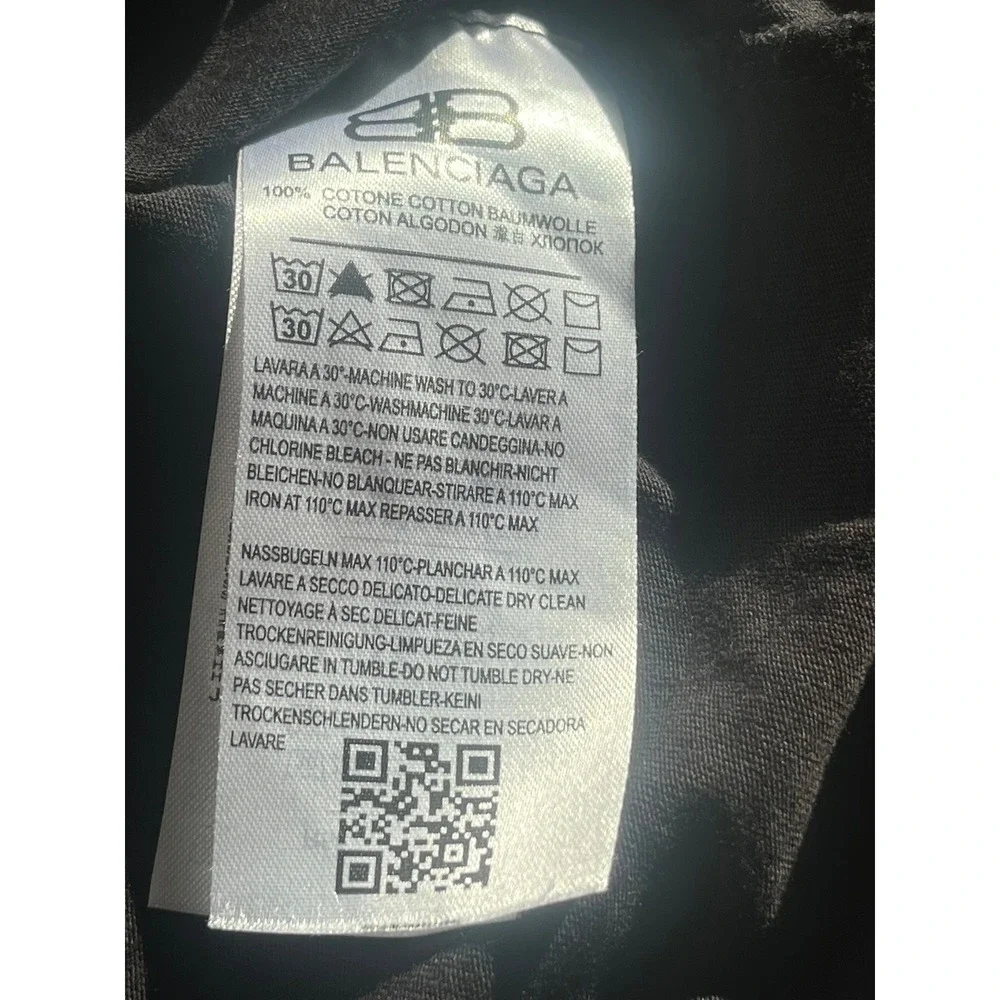 Balenciaga I Love U Graphic T-Shirt Black Cotton Short Sleeve Tee - Picture 5 of 5